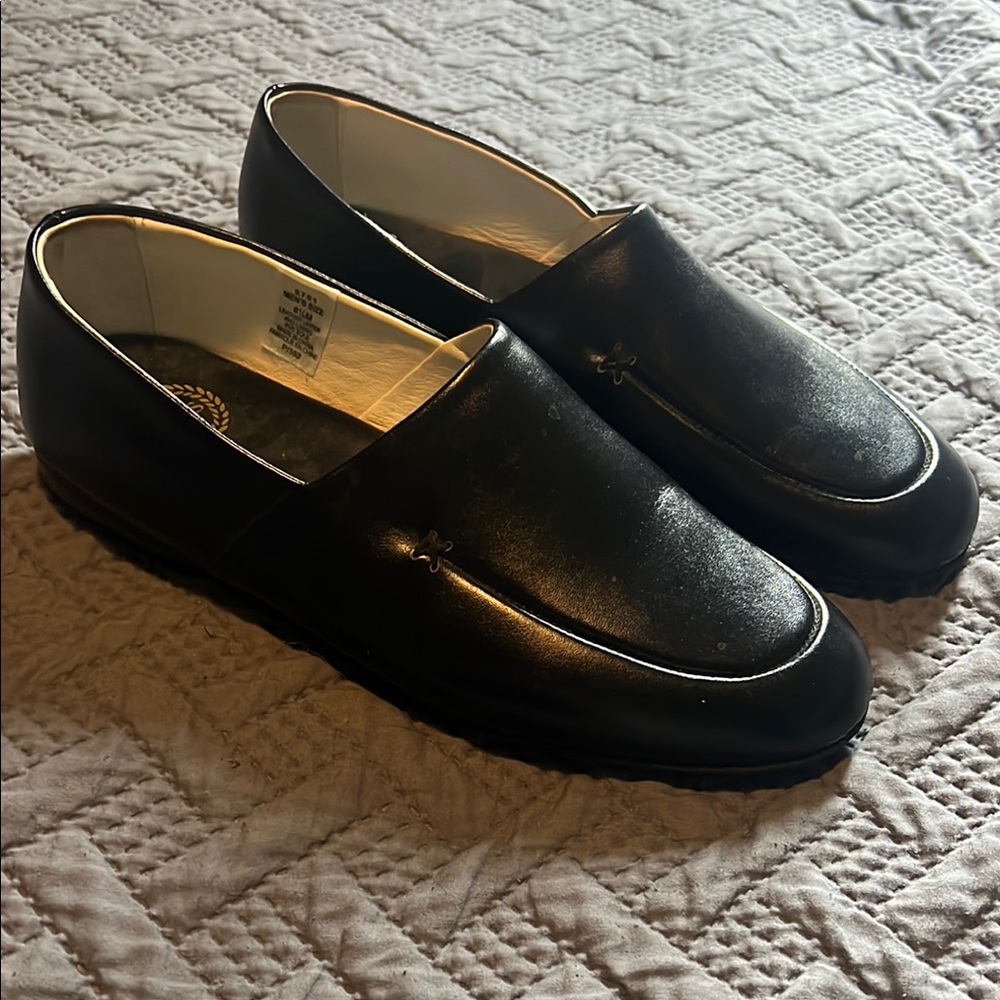 L.B. Evans : Black Leather Loafers - 8.5